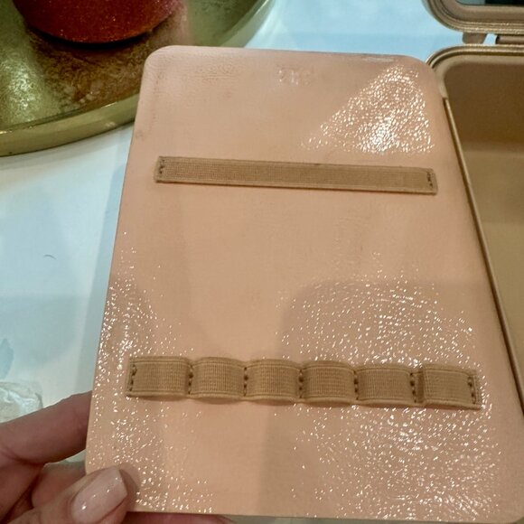 Beautifect Box Nude ...Like NEW, used once.  Gorgeous light pink color - Picture 8 of 10